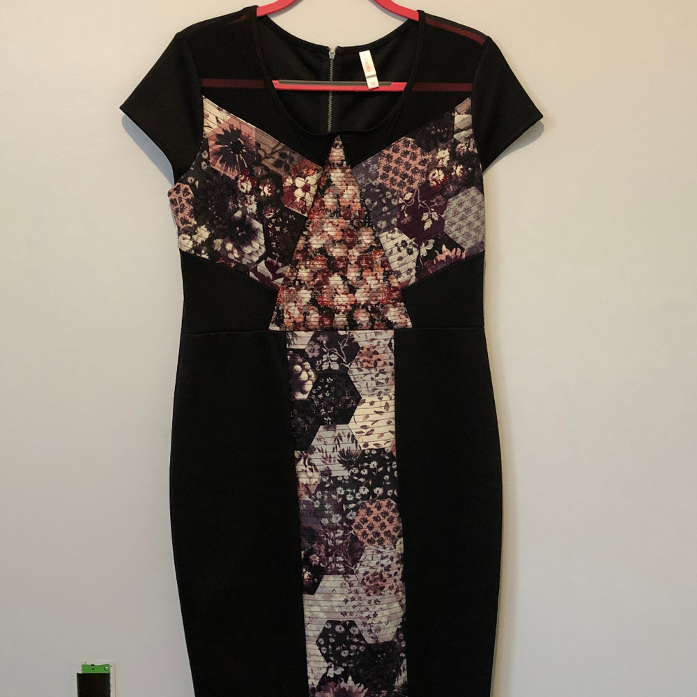 black dress with floral details xhilaration XL
